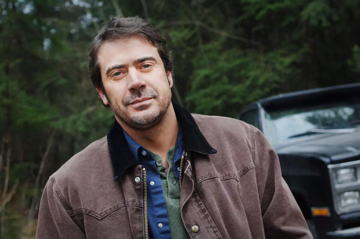 Jeffrey Dina Morgan da Jensen Ekls bazai zama haɗuwa ta iyali a cikin 