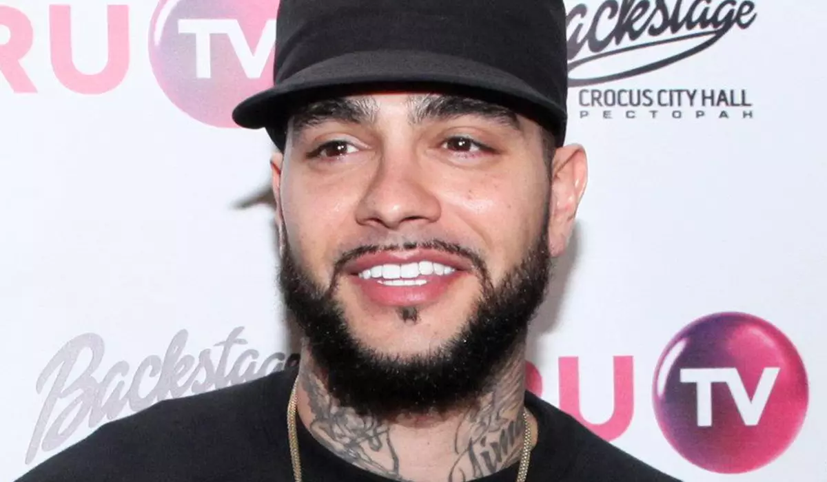 "Todo envidiado en silencio": Timati mostró "Pesars" Labory Peyways