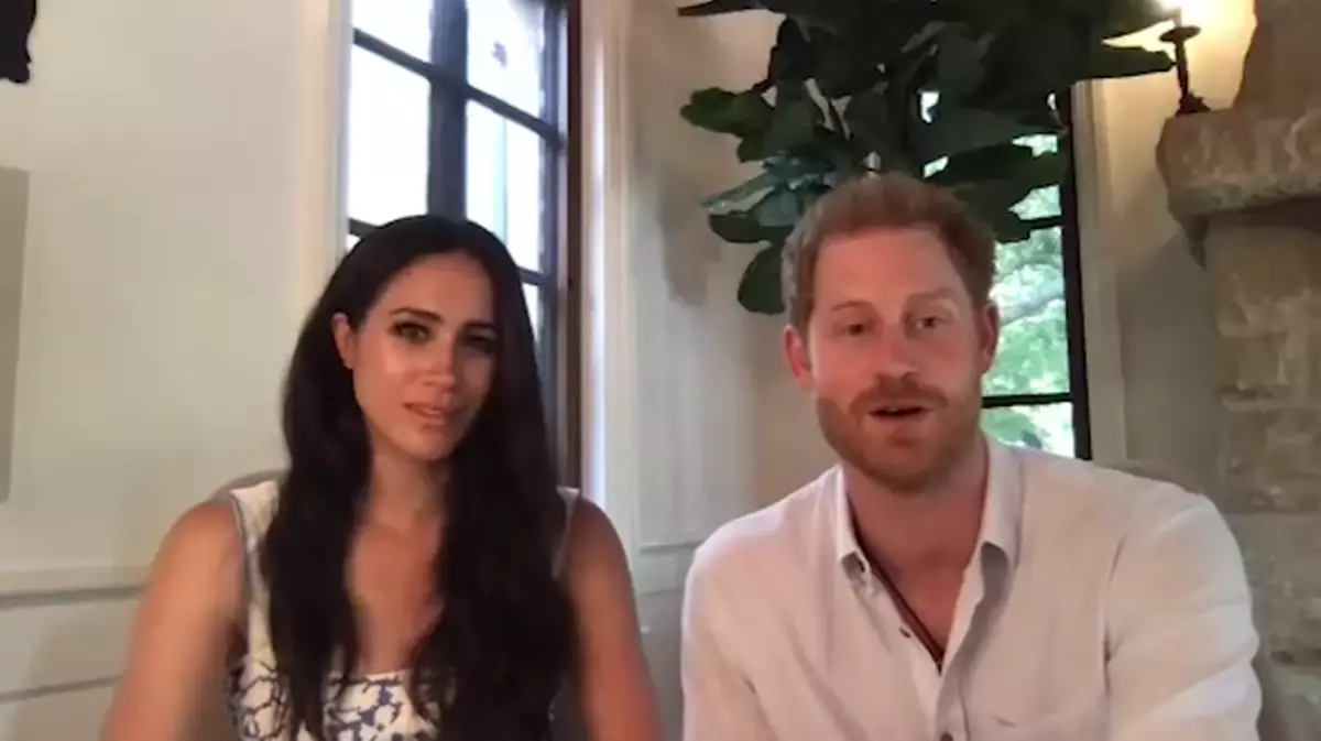 Megan Marcle y Prince Harry vino a contactar desde la nueva casa comprada en el oligarca ruso