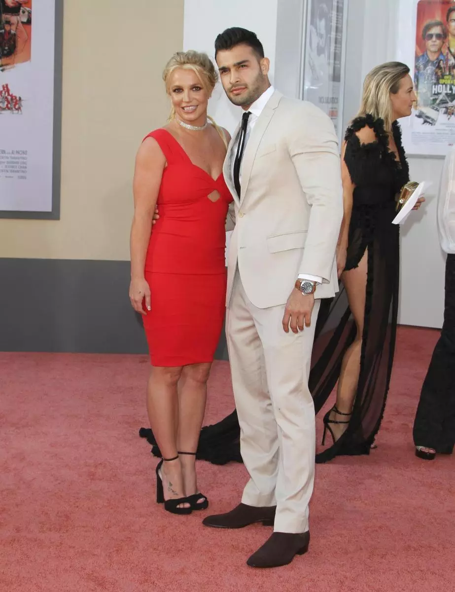 Britney Spears llegará por primera vez a la alfombra roja con el novio Sam Asgari 96004_3