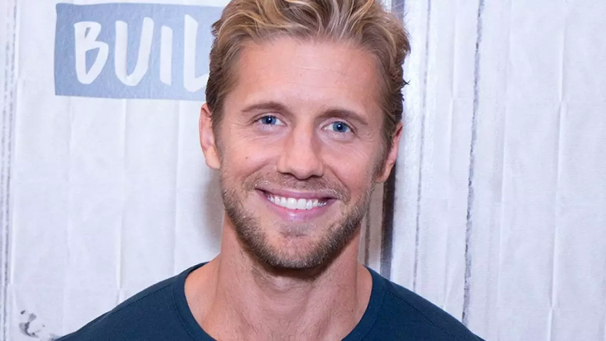 Matt Barr će igrati bolji prijatelj Jared Padaleki u TV seriji "Walker"