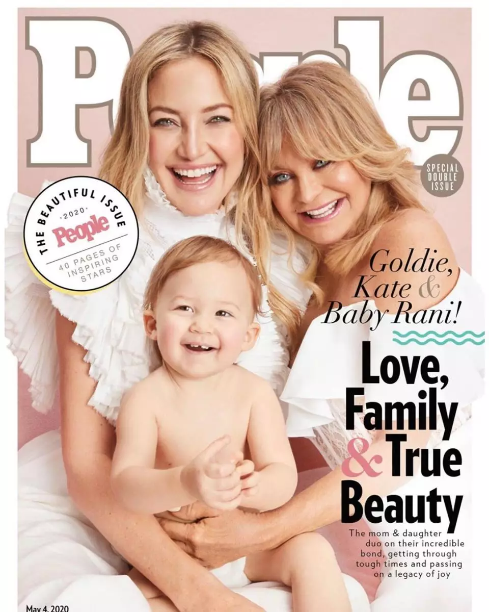 Trois générations: Goldi Houne avec fille Kate Hudson et Petite-fille blessures à Lens