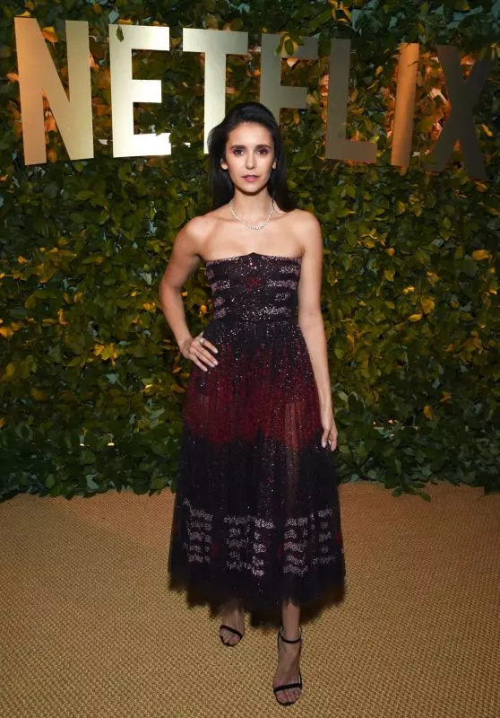 Vampirski dnevniki Star Nina Dobrev je prosil za darilo na dan 31. obletnice 97674_3