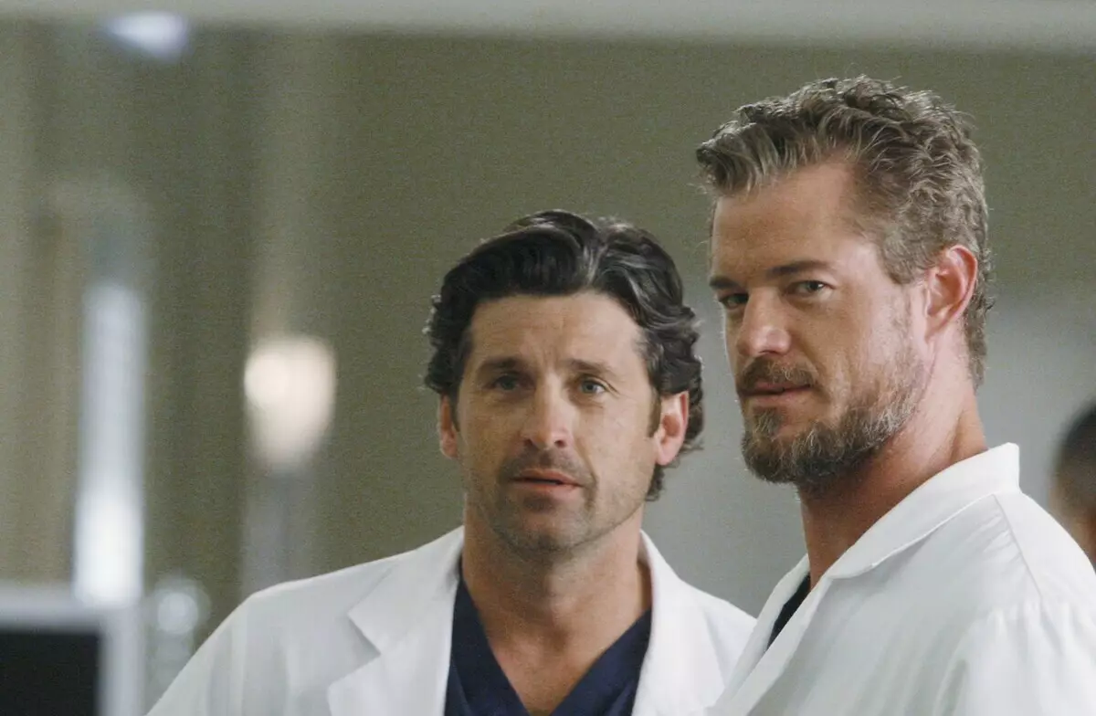 Patrick Dempsey na Eric Dane masịrị ndị na-eme ka ndị na-ahụ maka "mmewere nke ịhụnanya" site na njikọta