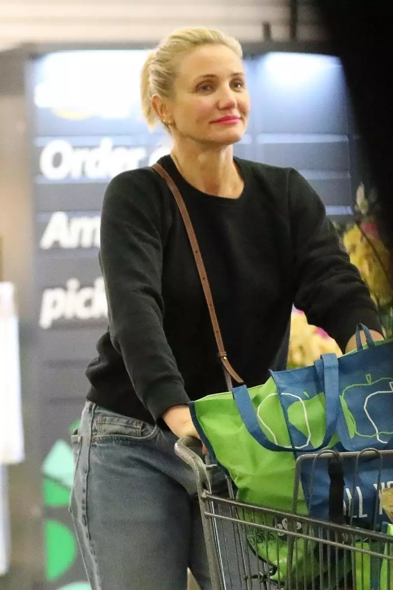 Murume Cameron Diaz akazvitsaurira mukadzi wake nemwanasikana anobata meseji 97914_3