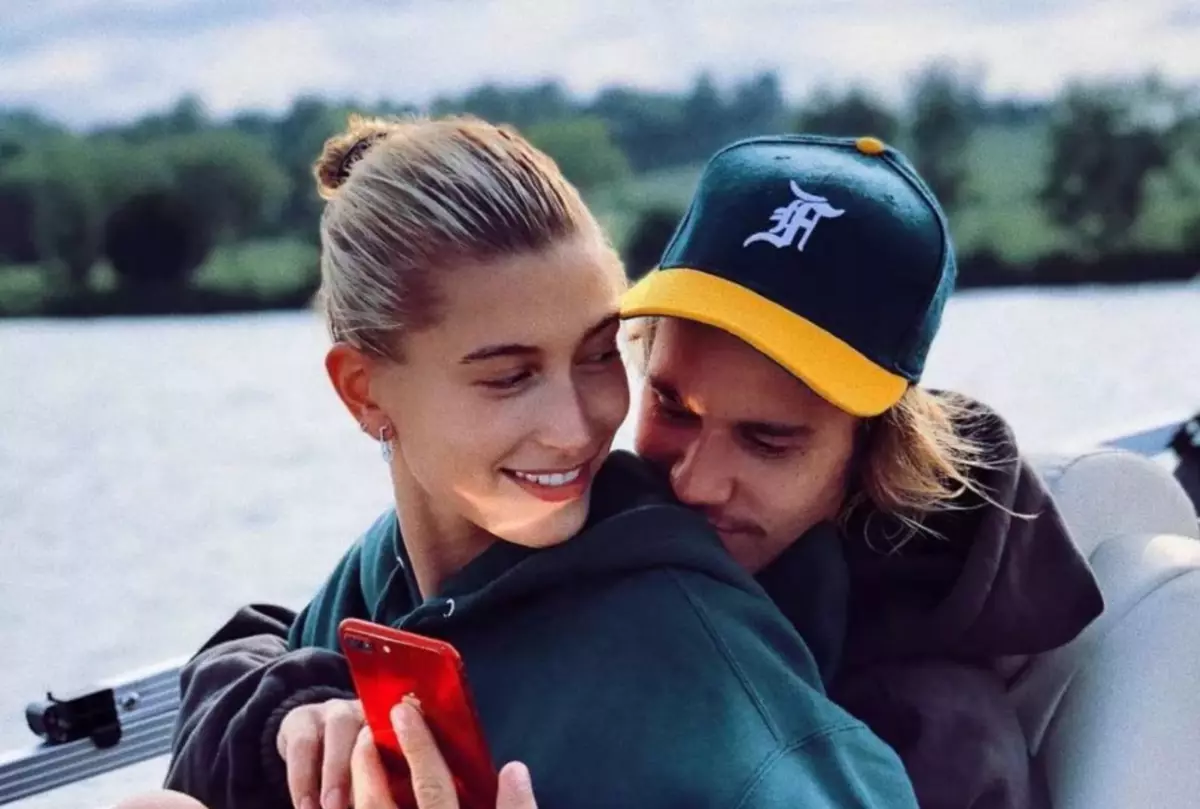 Bei allen Kindern: Justin Bieber hat das erste gemeinsame Foto mit Haley Baldwin geteilt