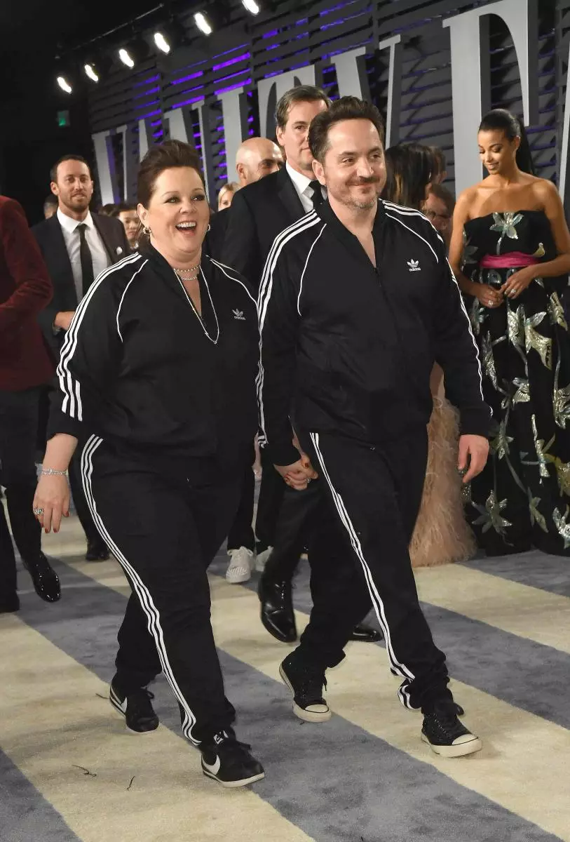 Melissa McCarthy no es penedeix que posa un vestit esportiu a Aftepati 