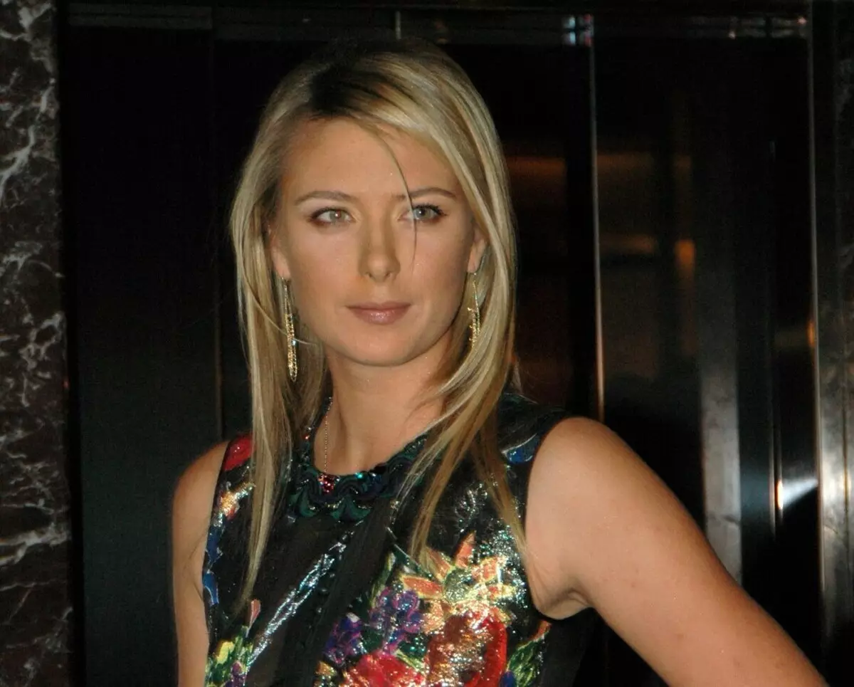 "J'ai dit" oui "de la première réunion": Maria Sharapova a annoncé l'engagement